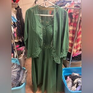 Elegant Green Full Length Dress with Embroidered & Beaded Details & Cover